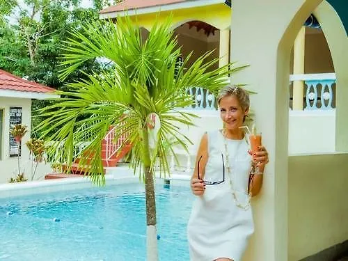 Villa La Cage Negril